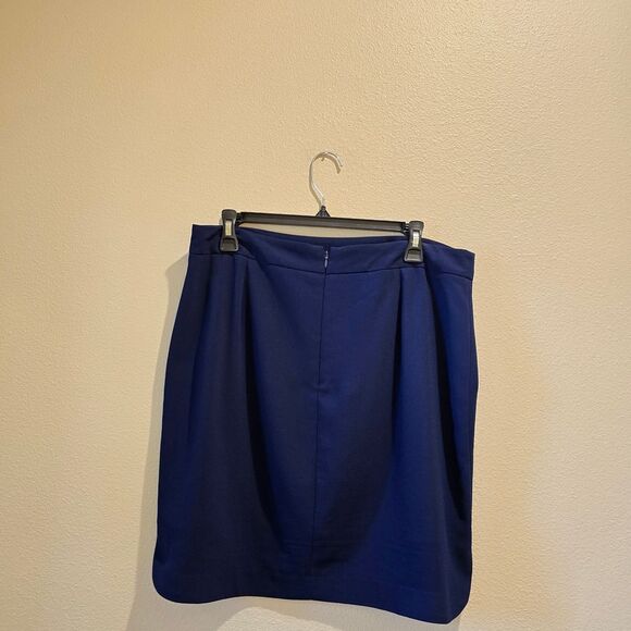 Daniel Cremieux Elegant Navy Blue Women's Skirt Sz 12 - Picture 2 of 3